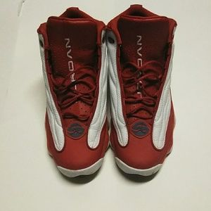 MEN'S AIR JORDAN PRO STRONG BASKETBALL SHOES